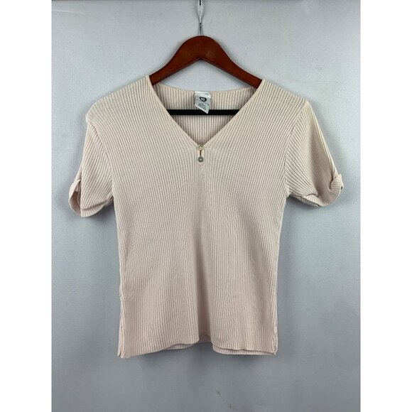 Ribbed Short-Sleeve V-Neck Beige Top With Pearl Button Detail - Picture 1 of 5
